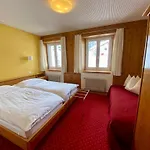 Hotel Alpina