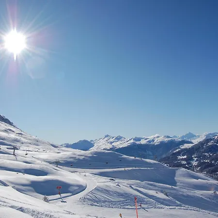 酒店 阿尔皮纳巴班酒店