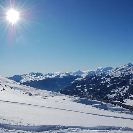 阿尔皮纳巴班酒店 酒店